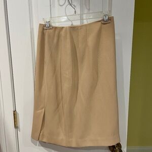 Liz Claiborne beige skirt size 6